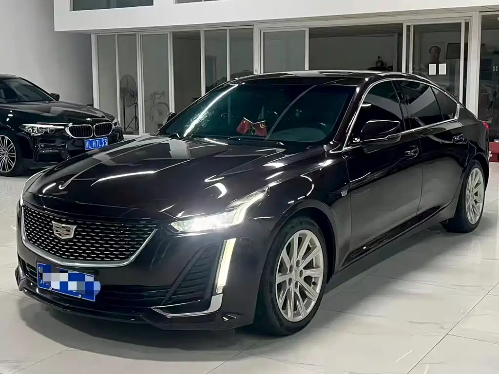 Cadillac CT5 — миниатюра 2