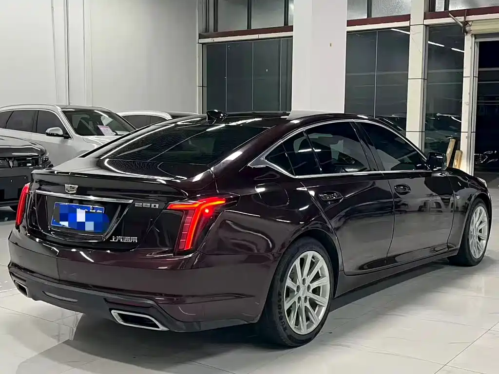 Cadillac CT5 — миниатюра 9
