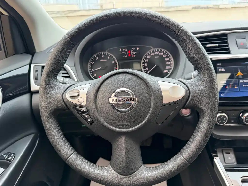 Nissan Sylphy — миниатюра 10