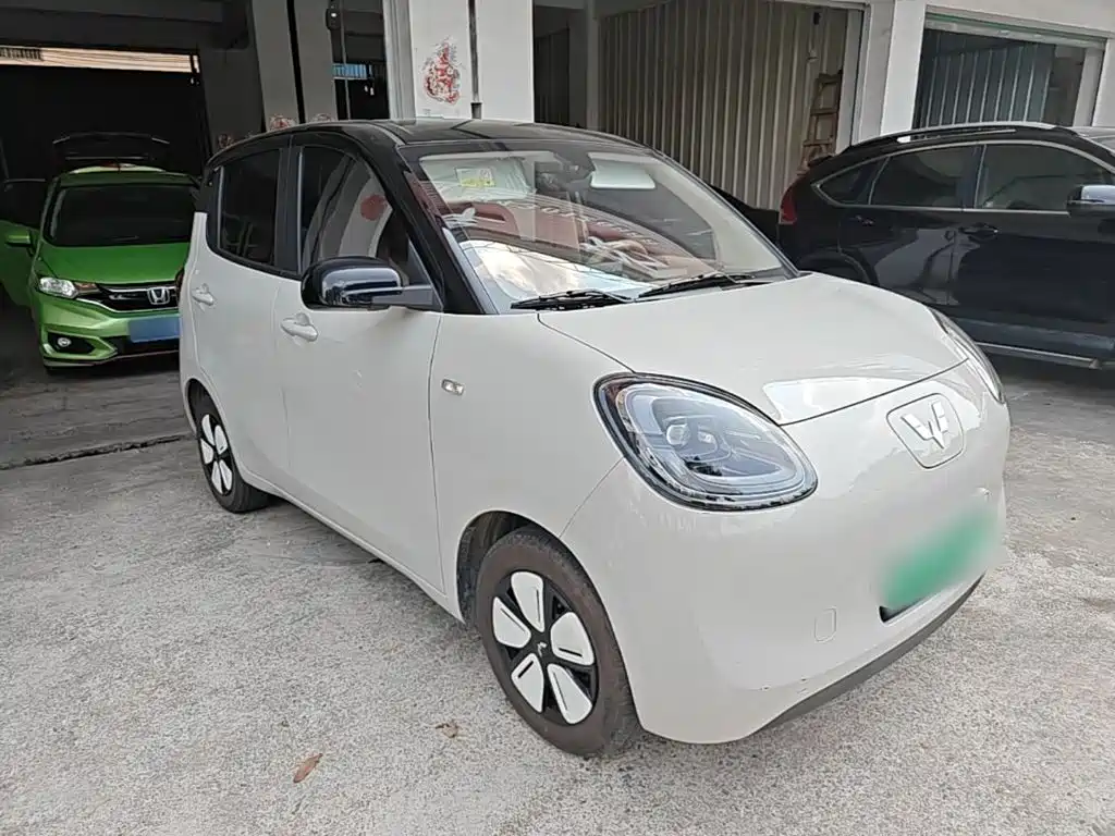 Wuling MINIEV — миниатюра 4