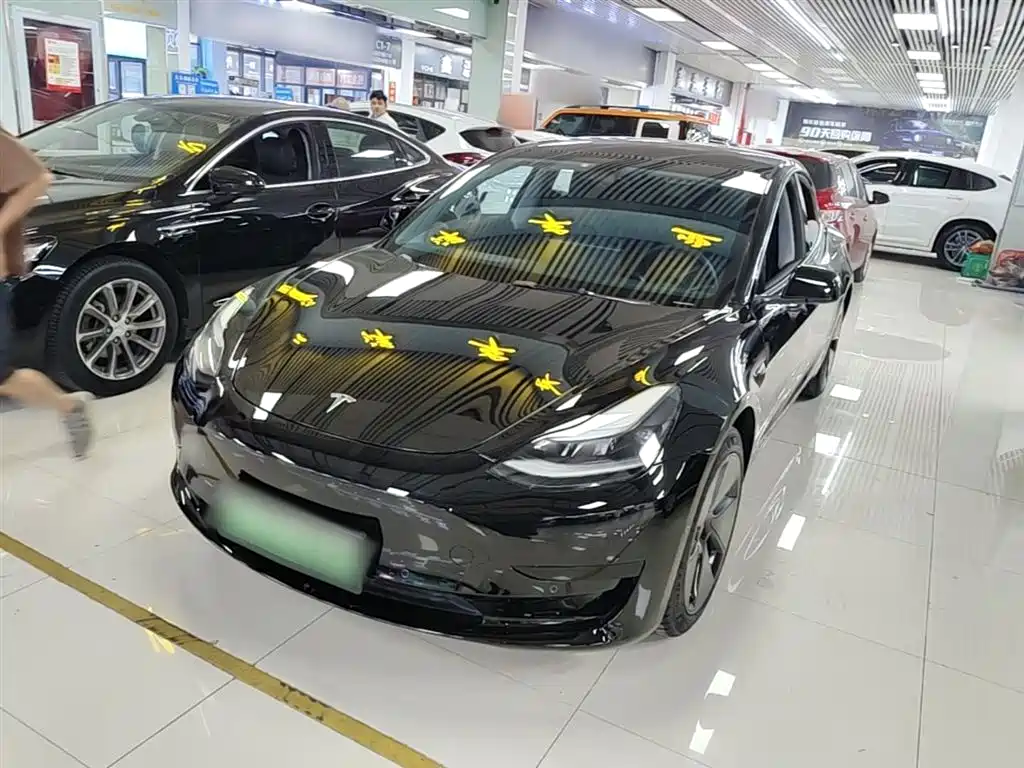 Tesla Model 3 2023