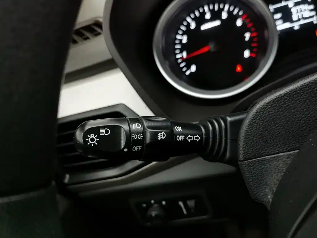 Wuling Hongguang — миниатюра 21