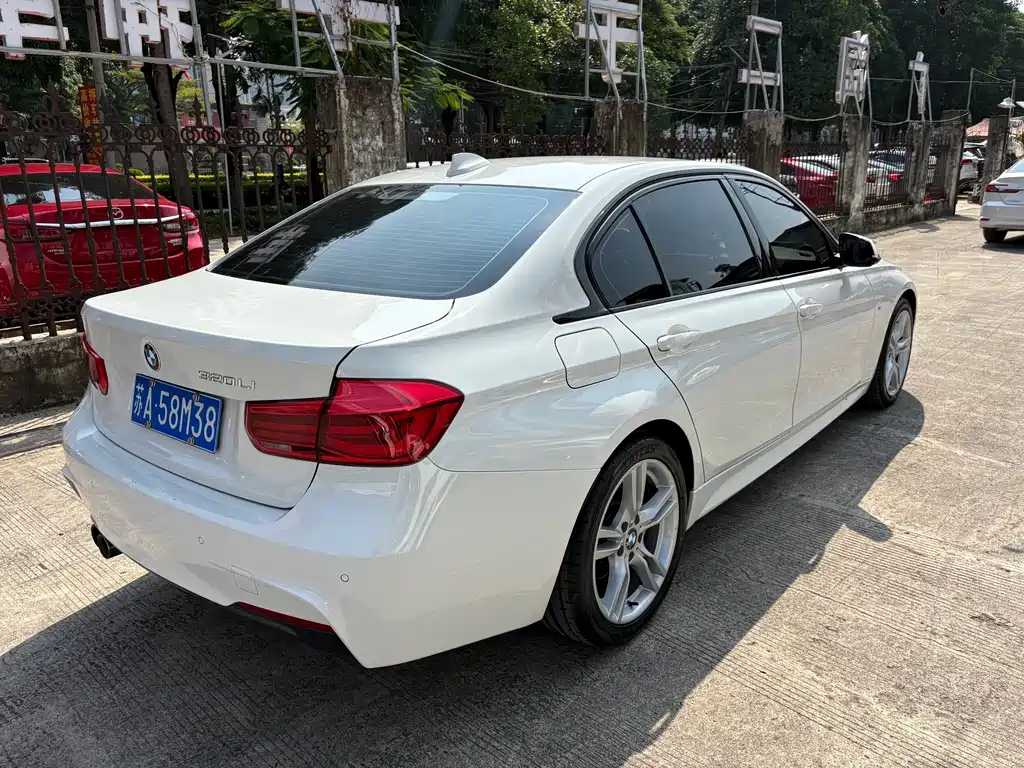 BMW 3 Series — миниатюра 9