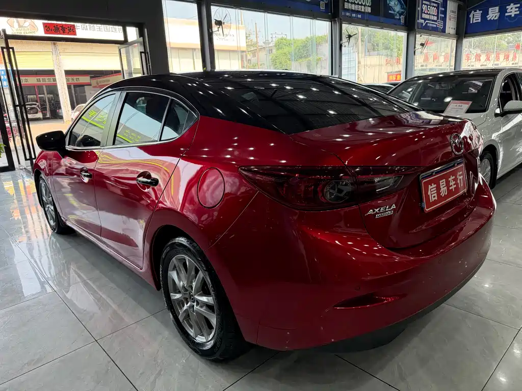 Mazda 3 Axela - фото 8