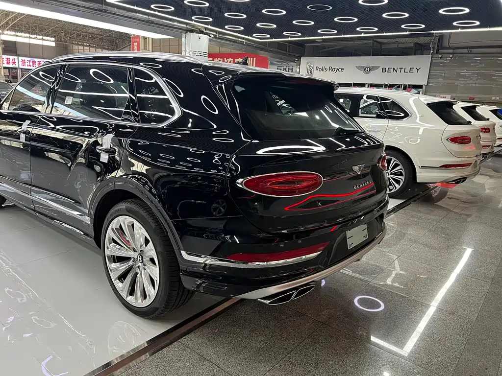 Bentley Bentayga 2024 4.0T V8