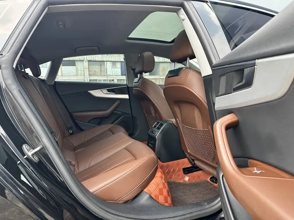 Audi A5 (Import) — миниатюра 18
