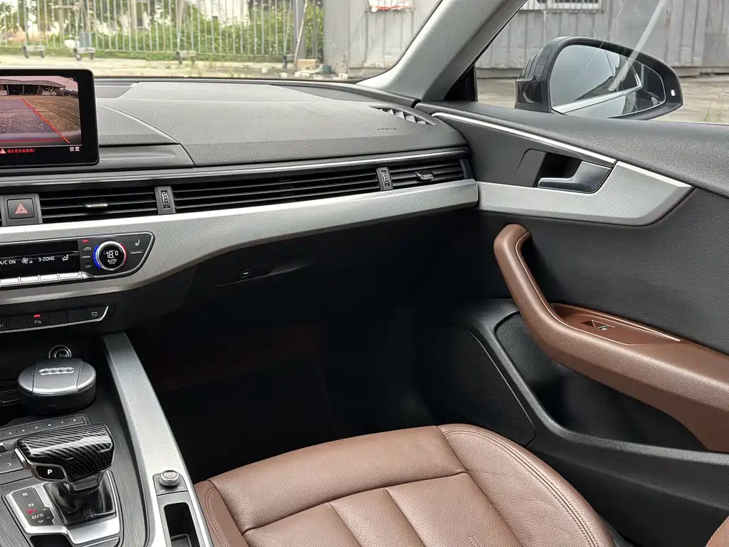 Audi A5 (Import) — миниатюра 25