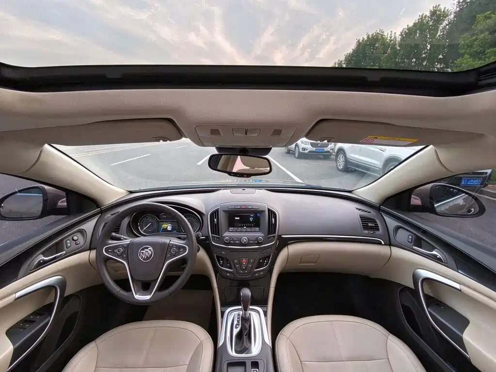 Buick Regal — миниатюра 8