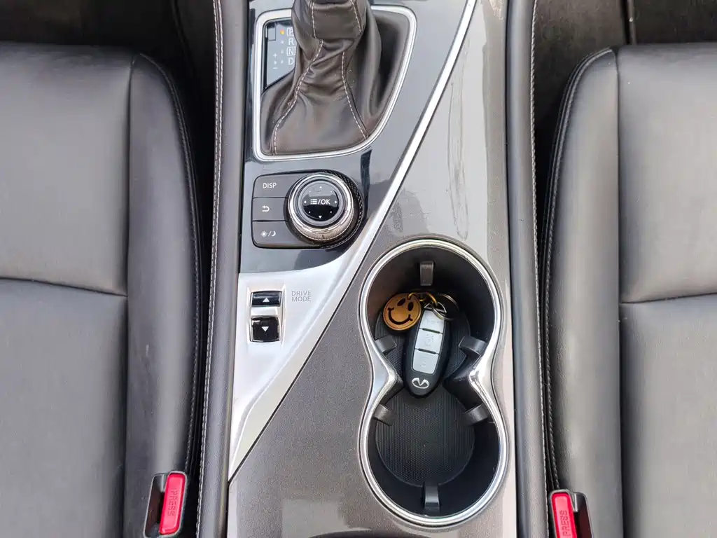 Infiniti Q50L — миниатюра 8