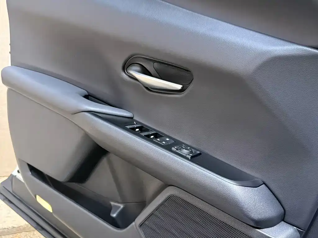 Lexus UX — миниатюра 6