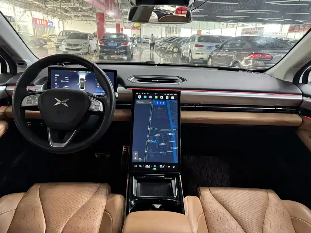 XPeng P5 — миниатюра 6
