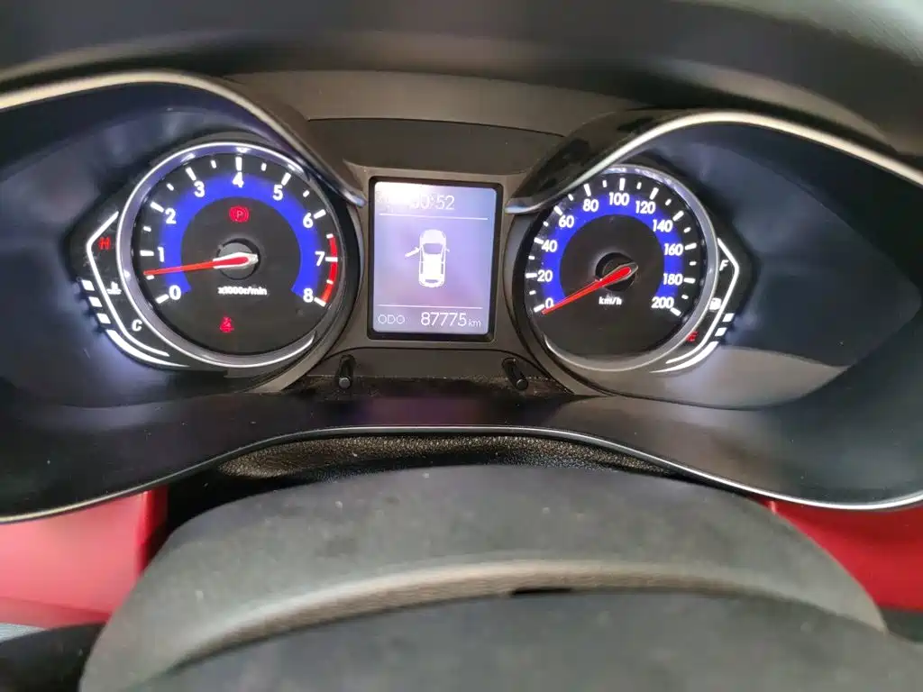 BAIC Senova X35 — миниатюра 8