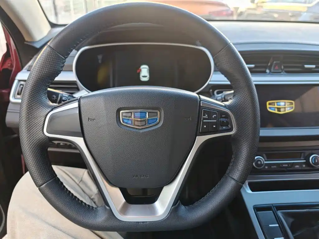Geely Vision S1 — миниатюра 3