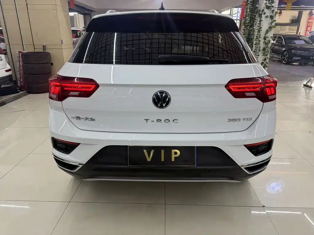 Volkswagen T-Roc — миниатюра 5
