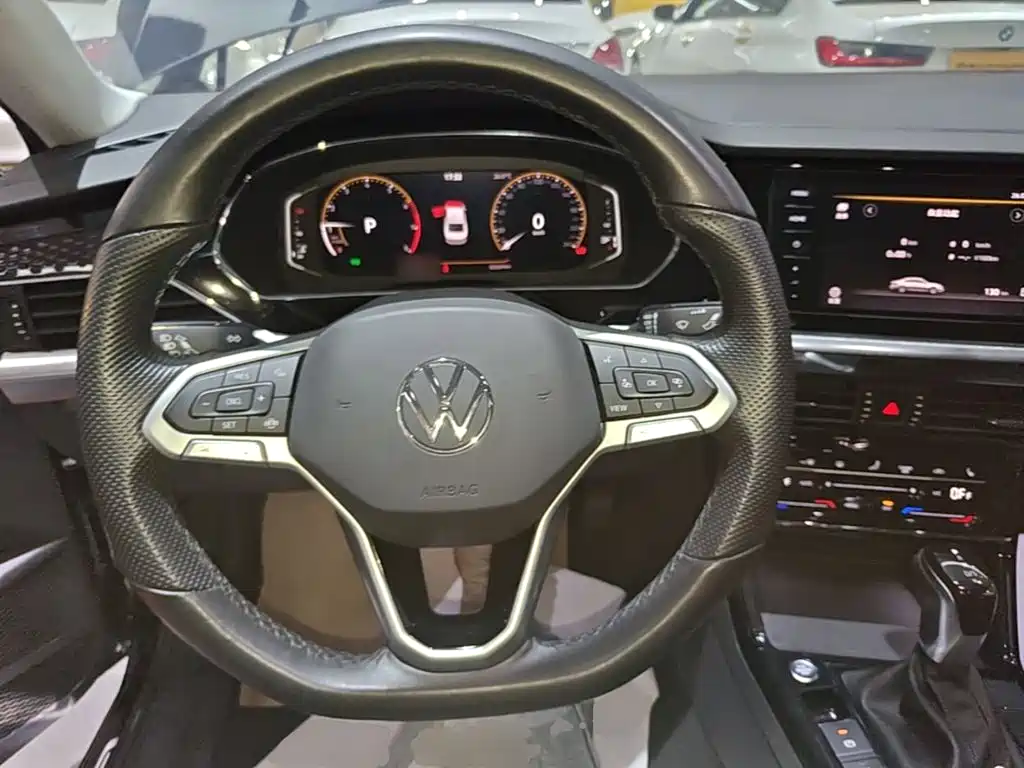 Volkswagen Passat — миниатюра 11