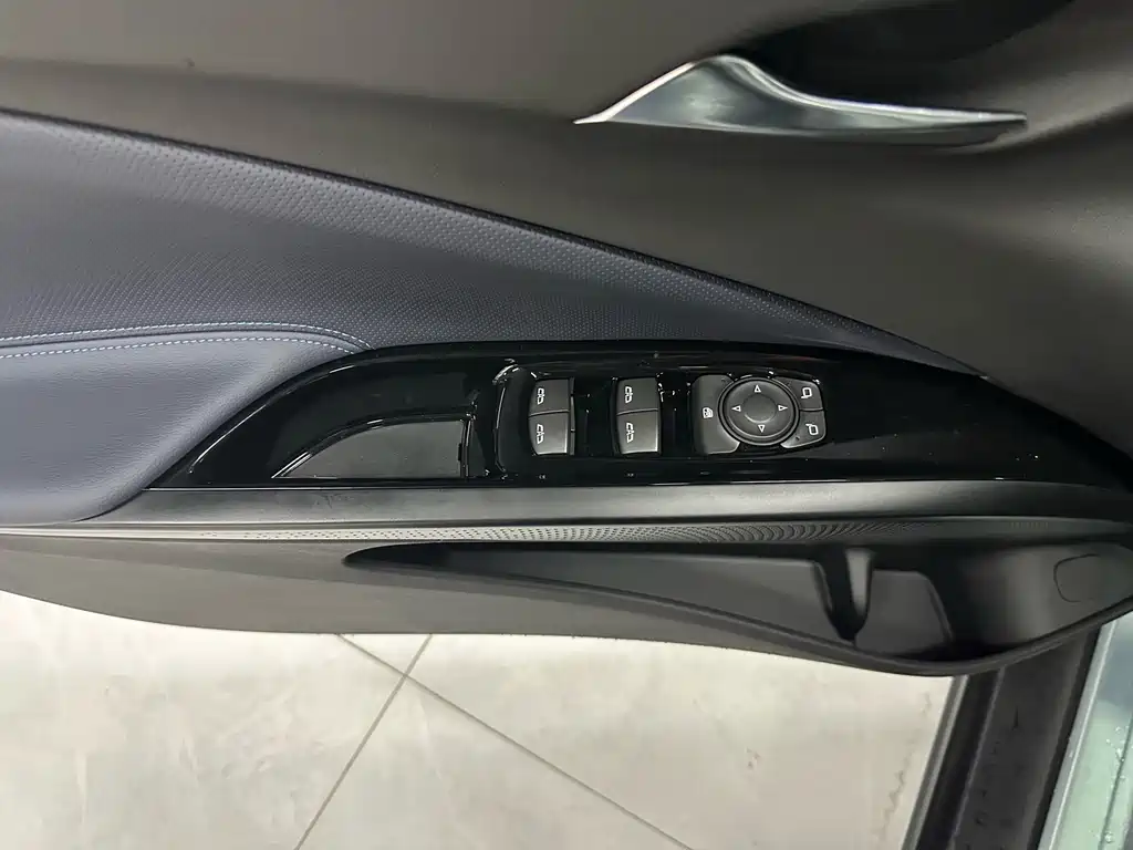 Buick Velite 6 — миниатюра 18