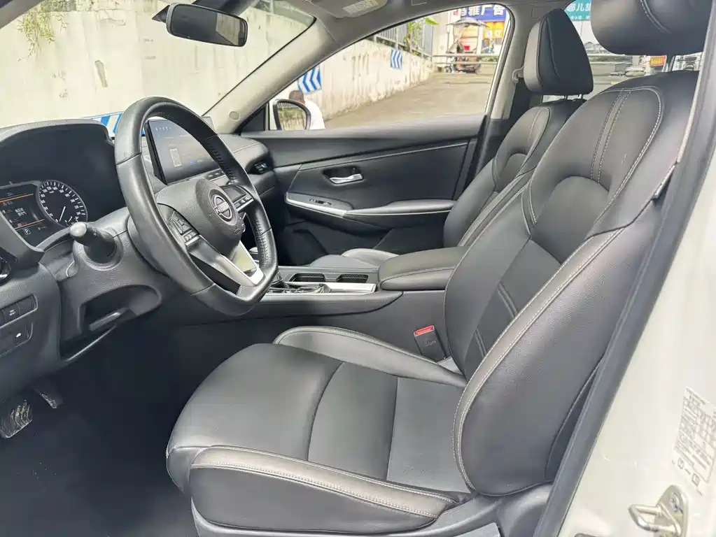 Nissan Sylphy — миниатюра 6