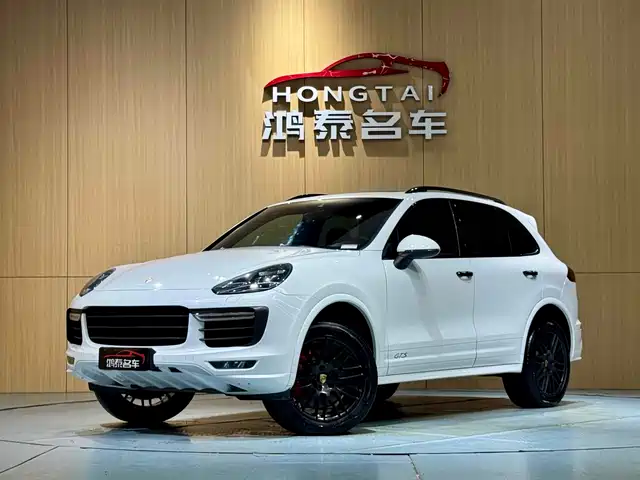 PORSCHE CAYENNE 2017
