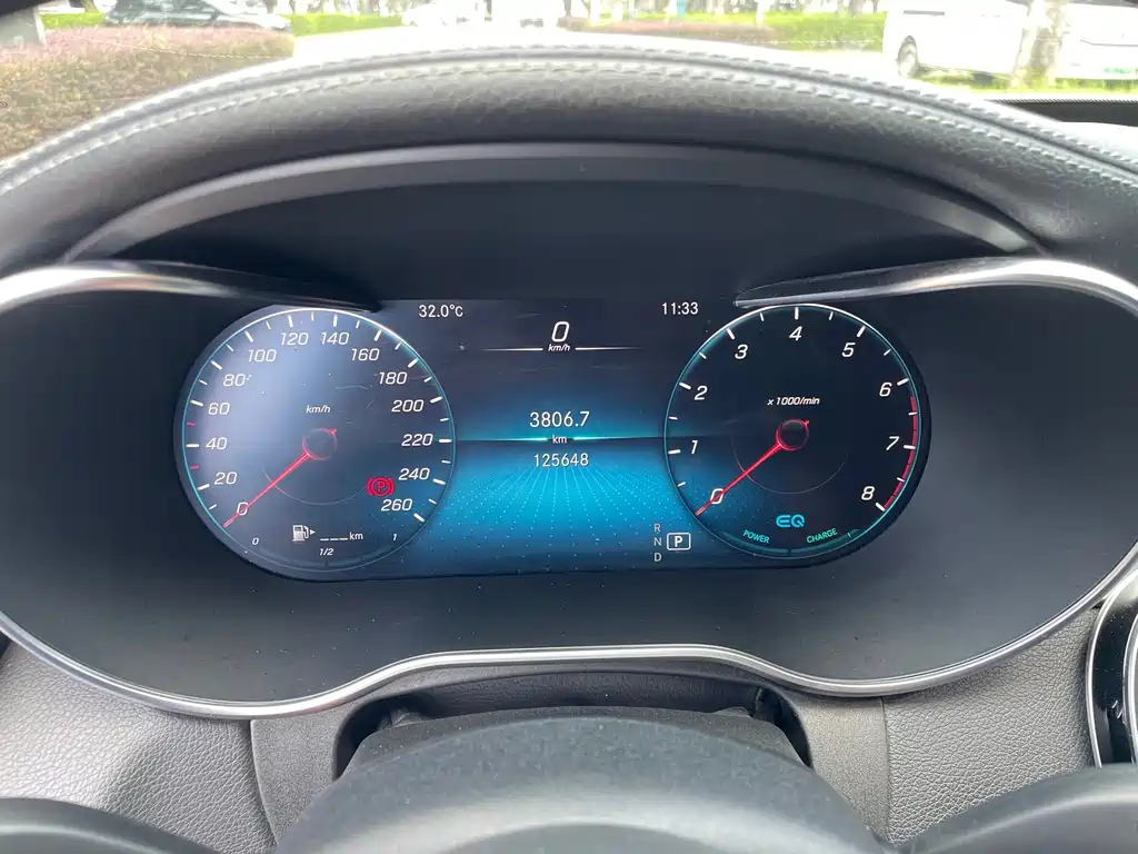 Mercedes-Benz C-Class — миниатюра 8