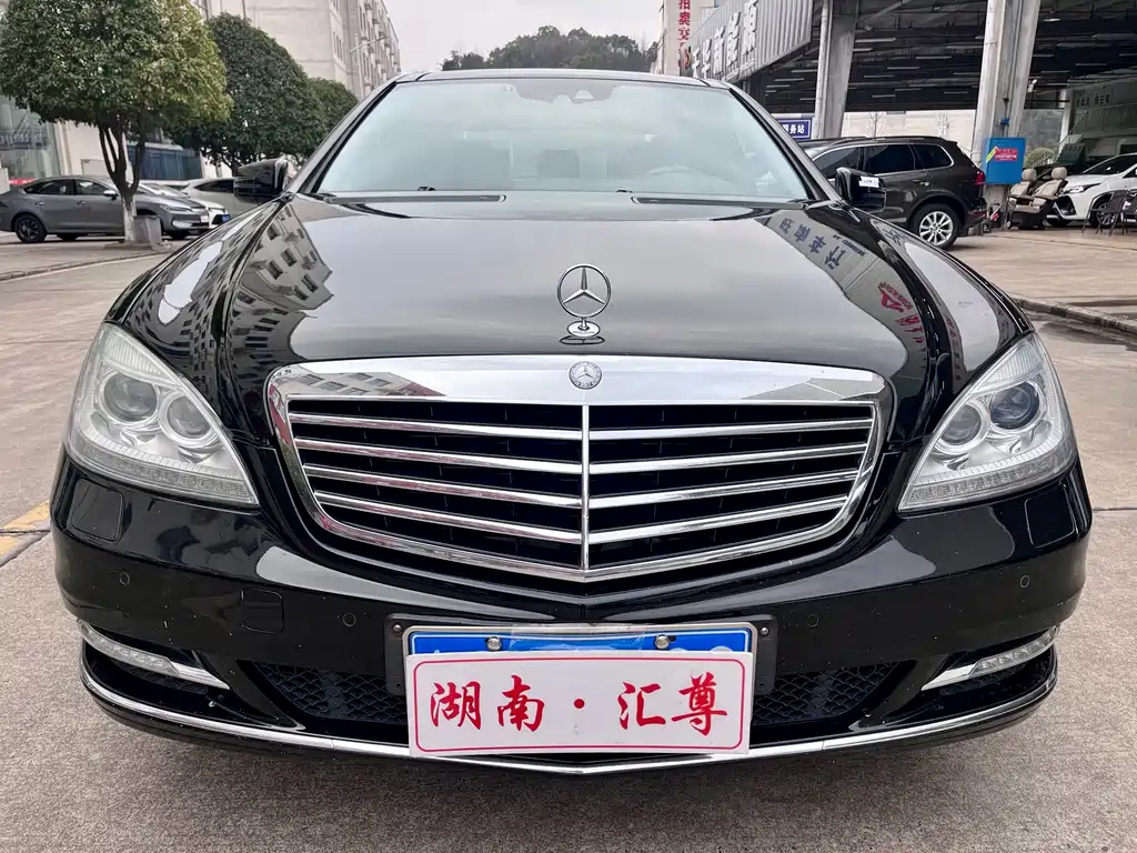 Mercedes-Benz S-Class — миниатюра 2