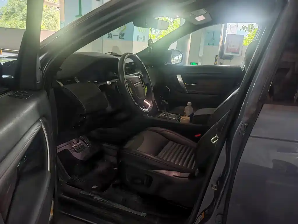 Land Rover Discovery Sport — миниатюра 3