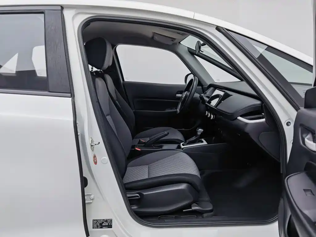Honda Fit — миниатюра 23