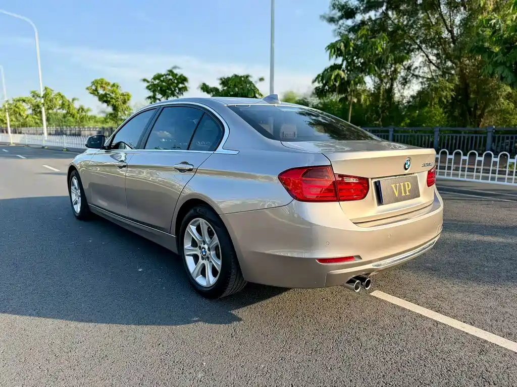 BMW 3 Series — миниатюра 7