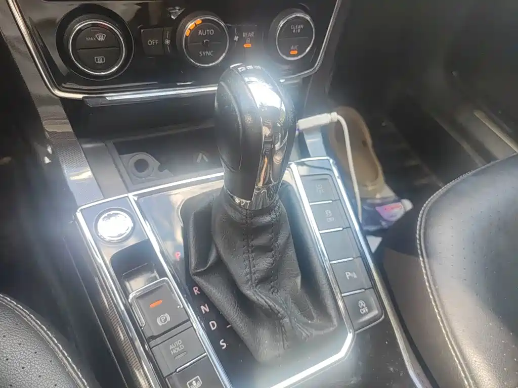 Volkswagen Passat — миниатюра 10