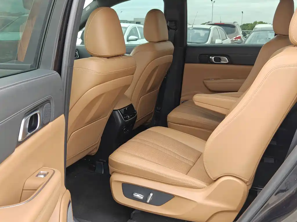 Li Auto Li ONE — миниатюра 9