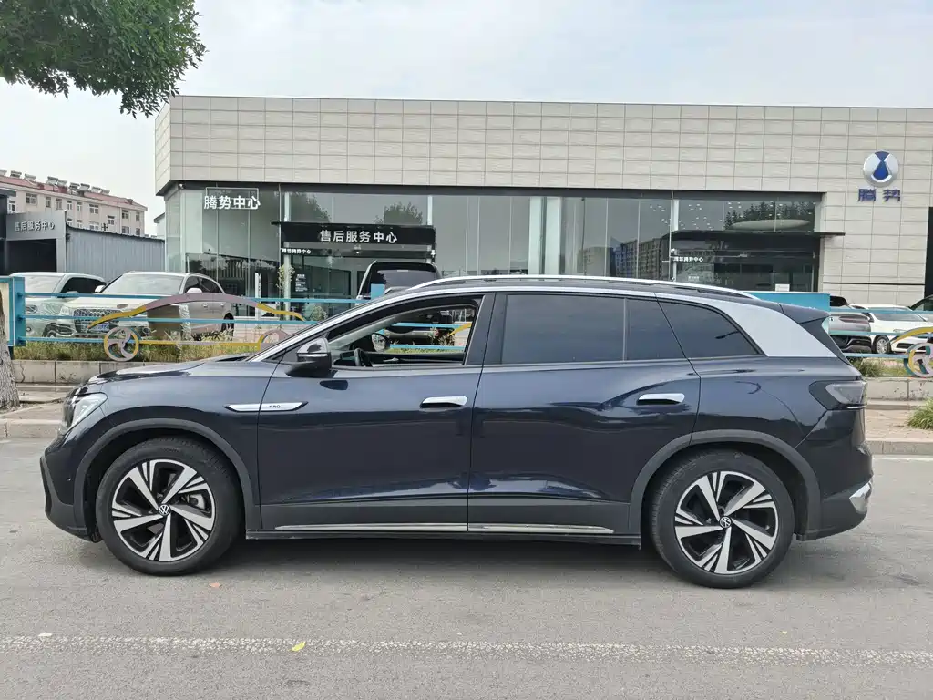 Volkswagen ID.6 Crozz — миниатюра 3