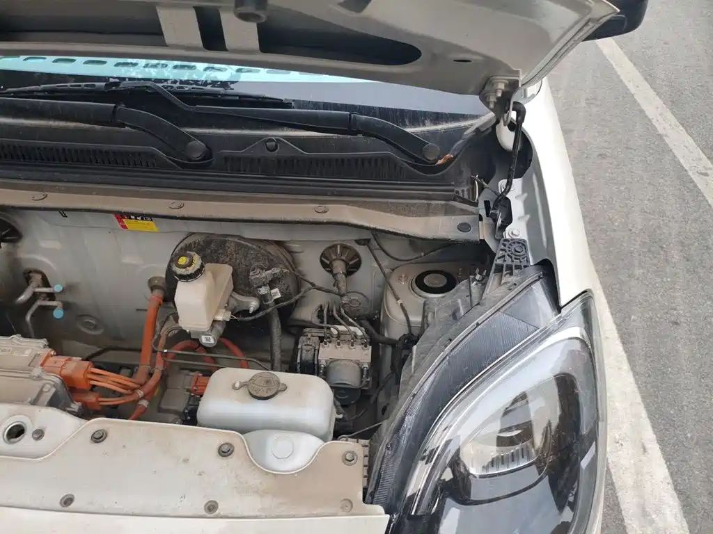 Wuling MINIEV — миниатюра 22