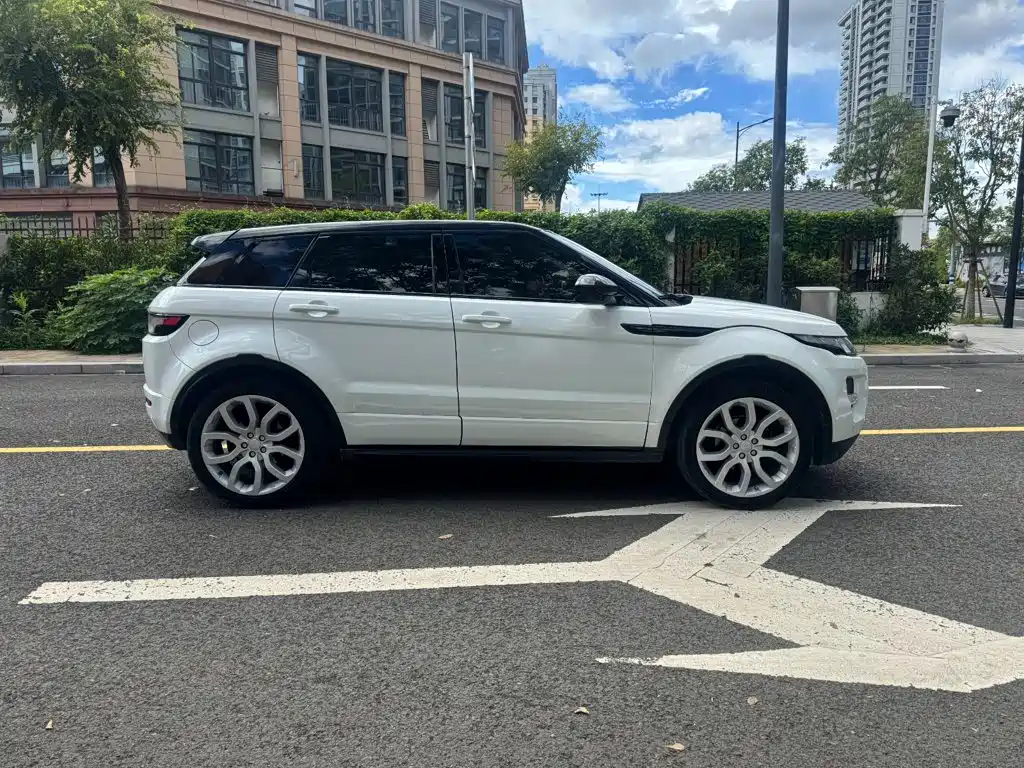 Land Rover Evoque (Import) — миниатюра 7