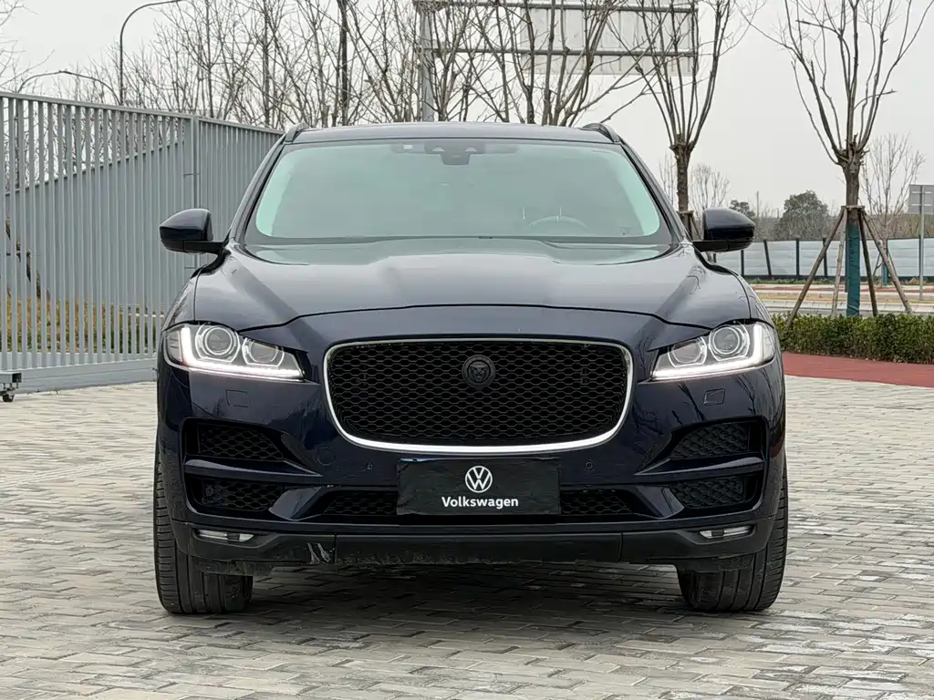 Jaguar F-Pace 2019 2.0T Premium