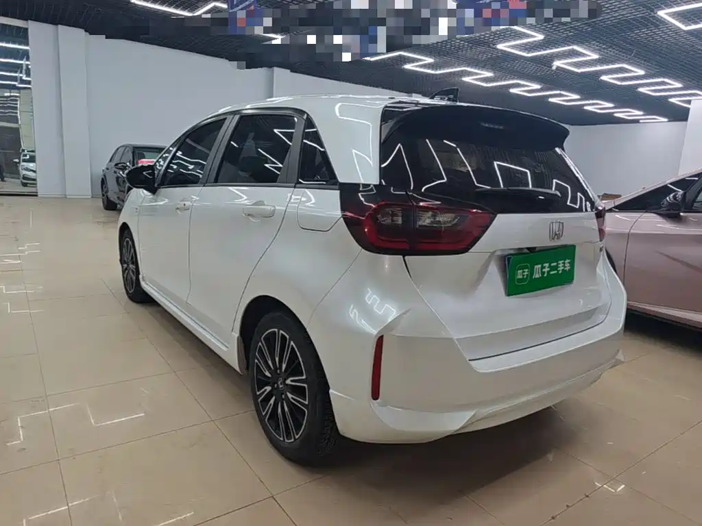 Honda Fit — миниатюра 5