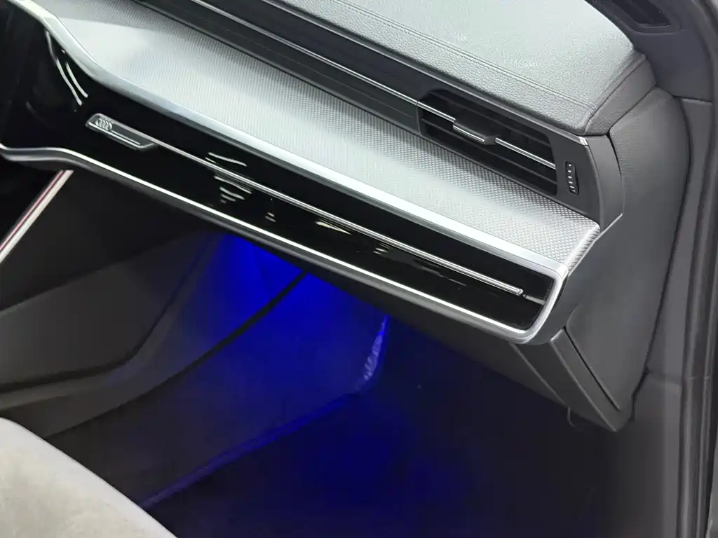Audi A6L — миниатюра 23