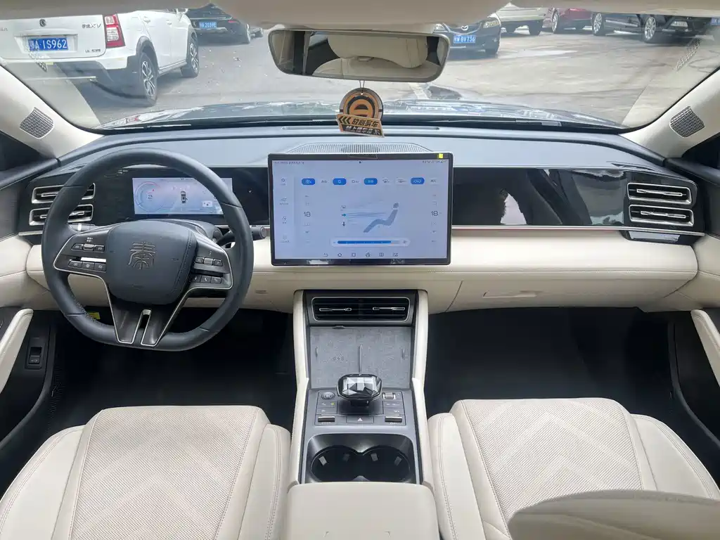 BYD Qin L — миниатюра 8