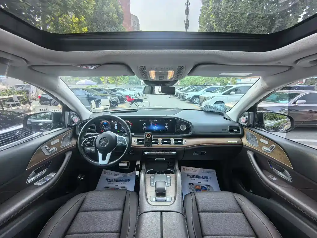 Mercedes-Benz GLE New Energy — миниатюра 5