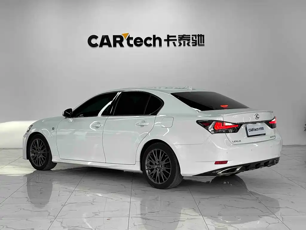 Lexus GS — миниатюра 7