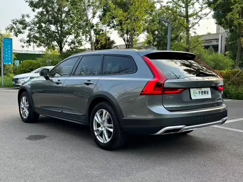 Volvo V90 — миниатюра 19