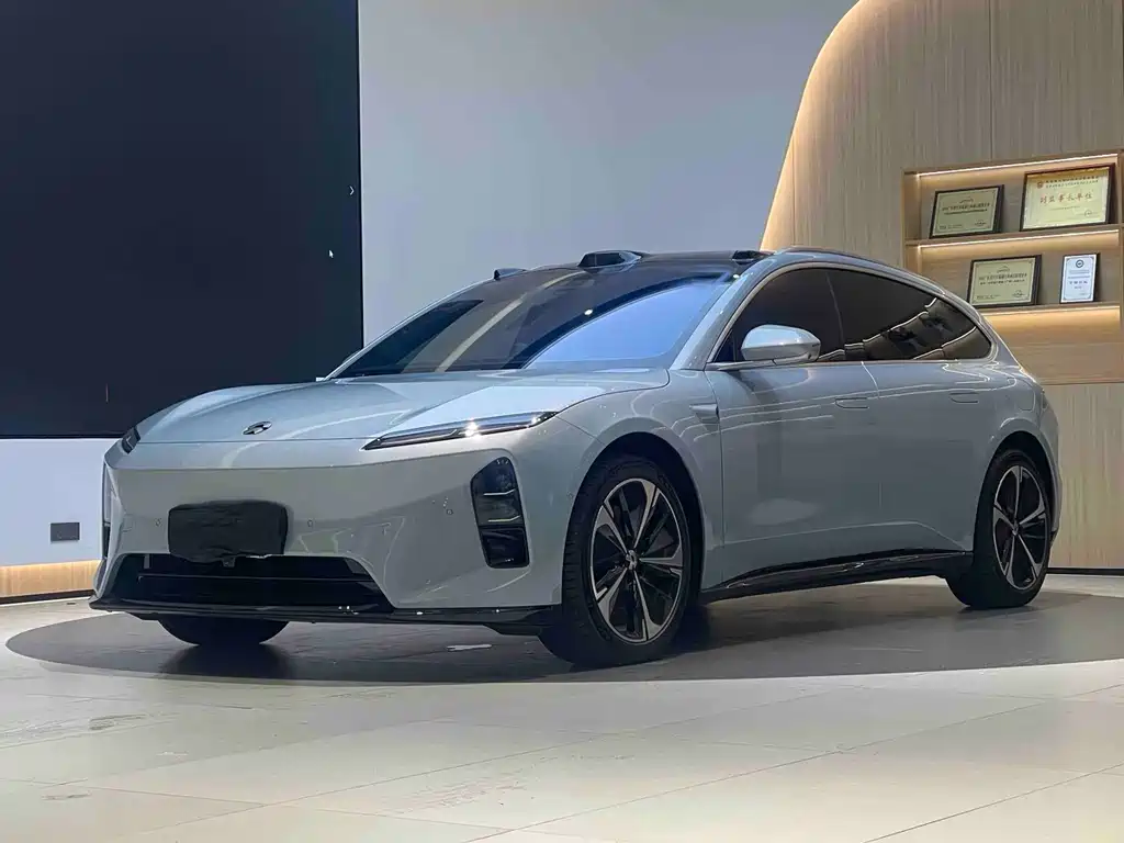 NIO ET5T 2025 75kWh Touring