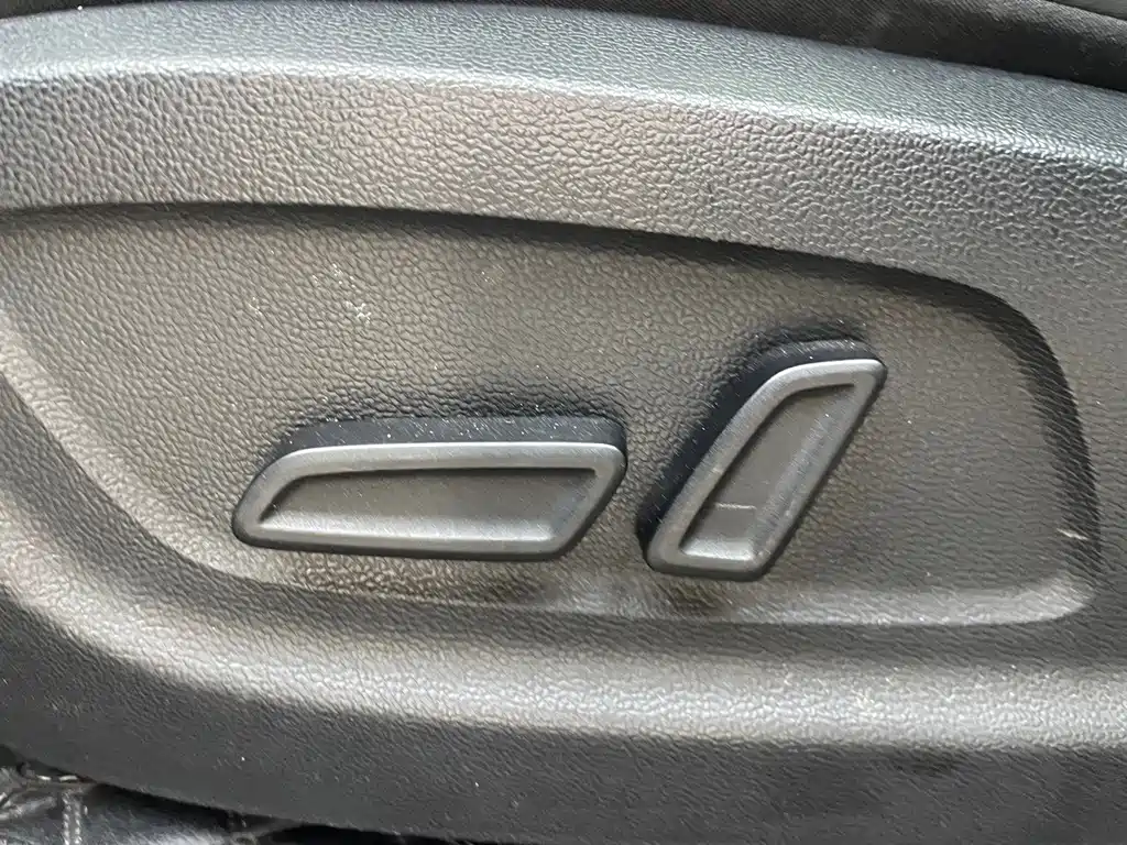 Roewe i6 MAX — миниатюра 20