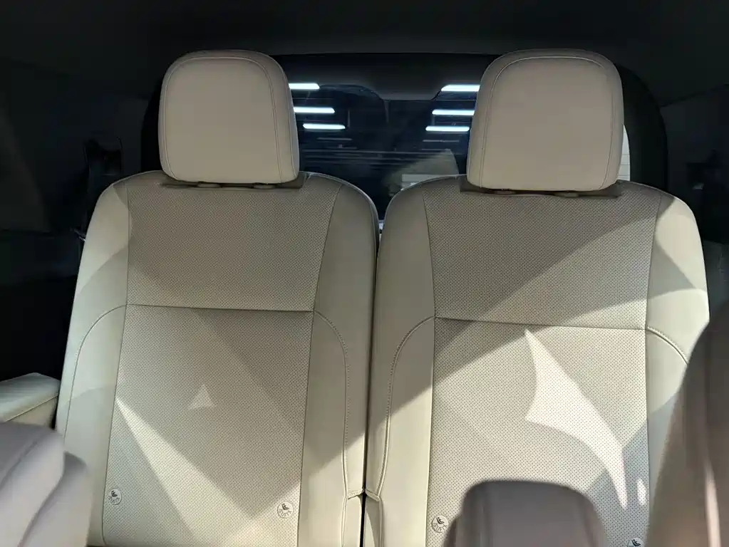 Li Auto Li L9 — миниатюра 9