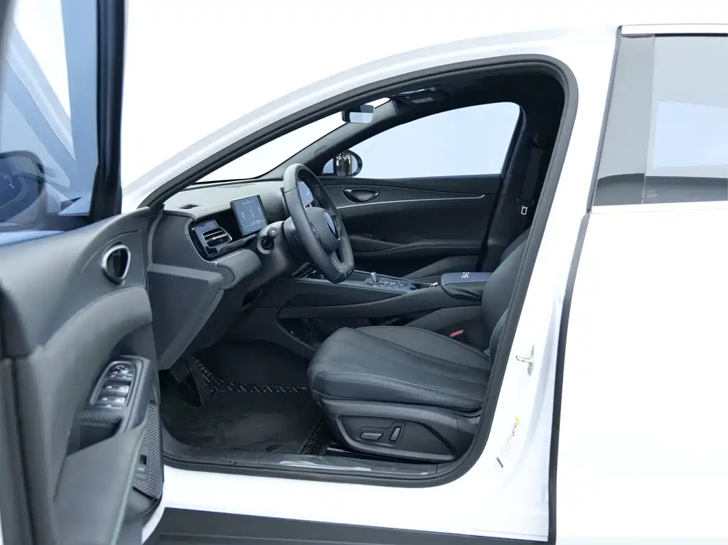 BYD SEAL 06 NEW ENERGY