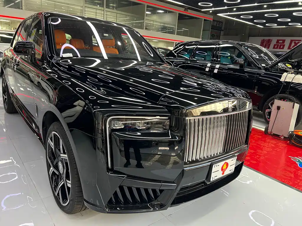 Rolls-Royce Cullinan 2024 Black Badge