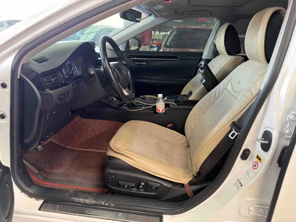 Lexus ES — миниатюра 3