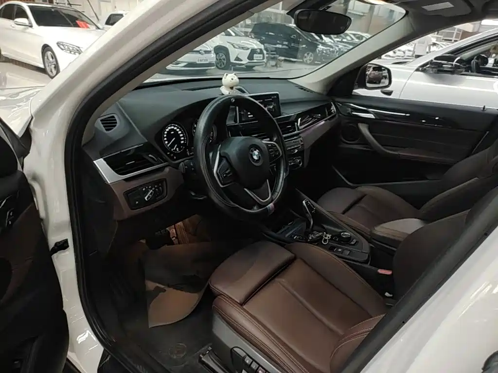 BMW X1 — миниатюра 15