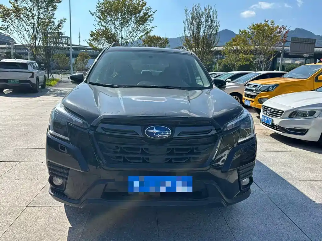 Subaru Forester - фото 2