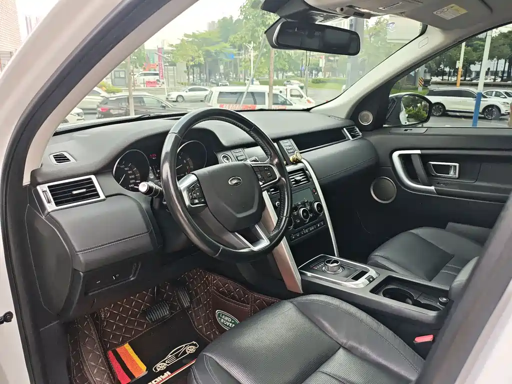 Land Rover Discovery Sport — миниатюра 15