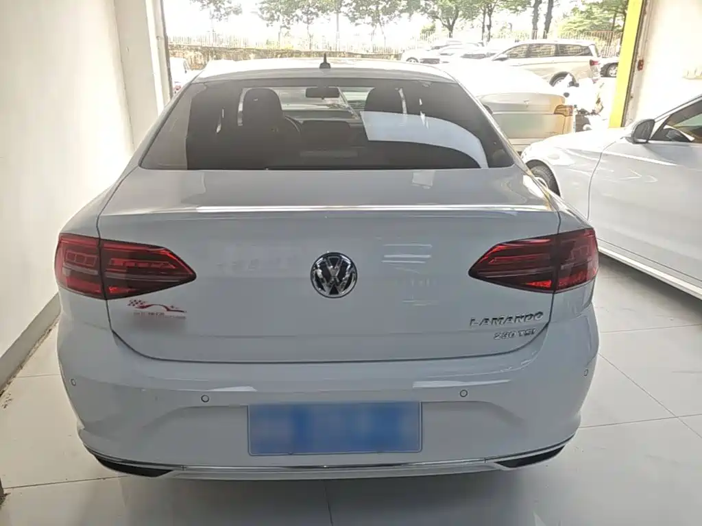 Volkswagen Lamando — миниатюра 6