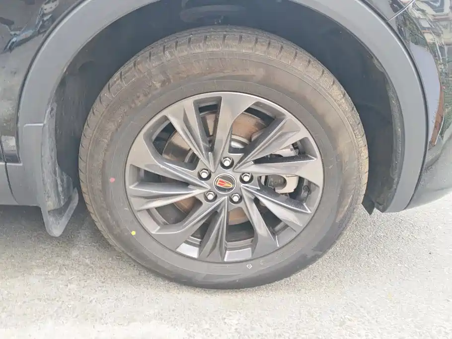 Hongqi Hongqi HS5 — миниатюра 6